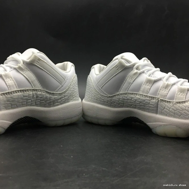 Cheap Jordan Heiress Frost Low Air White 11 897331-100 0717